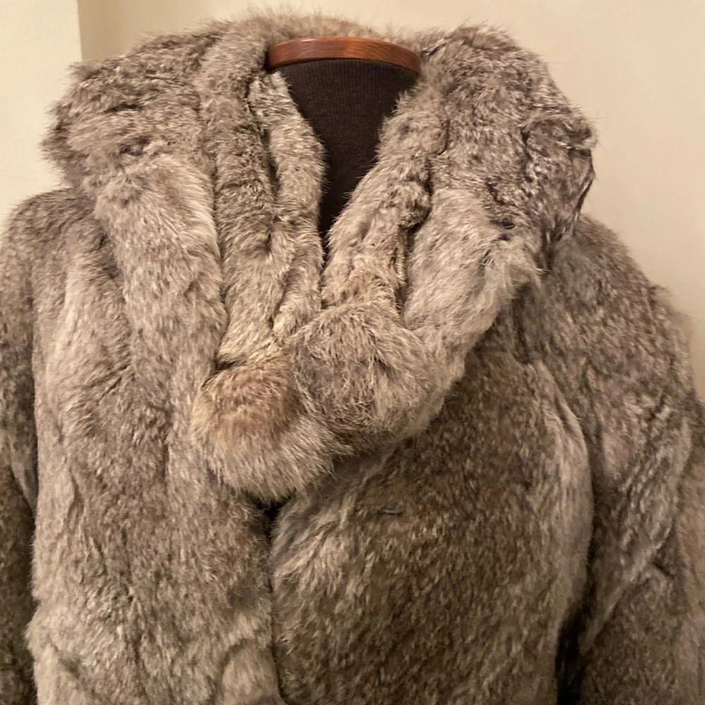 New Genuine Rabbit Fur Coat - Picture 2 of 16
